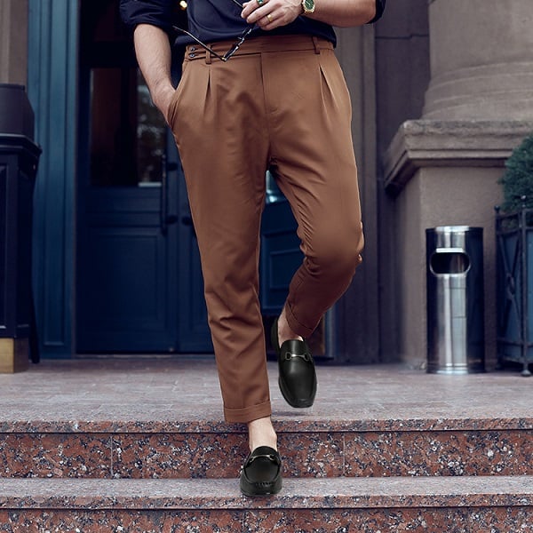 Business Casual Men's Style Guide to Wearing Loafers