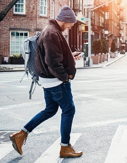https://cdnimg.brunomarcshoes.com/brunomarcs/image/article/20220818_79/PHILLY-3-combat-boots-with-blue-jeans.jpg