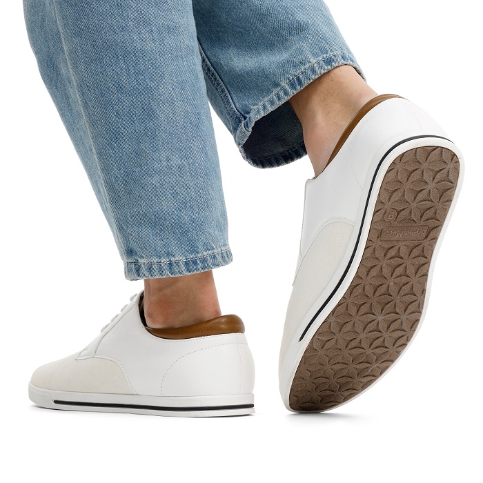 13 Best Casual Men's Shoes to Wear with Jeans in 2023-Bruno Marc