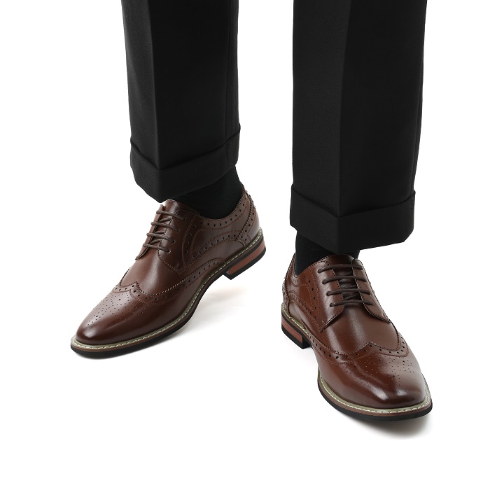 How to Style Black Dress Pants with Men's Brown Shoes