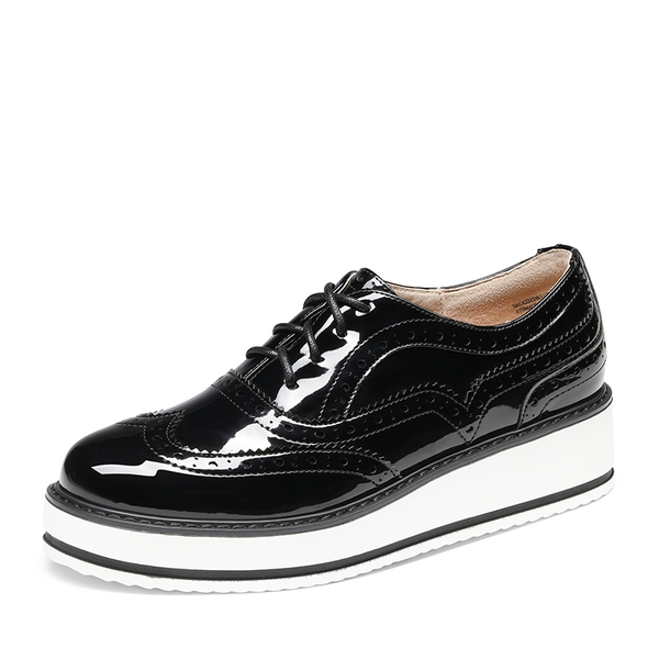 Platform wingtip clearance oxford women's
